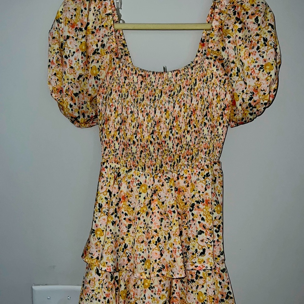 Maternity dress/Bump friendly